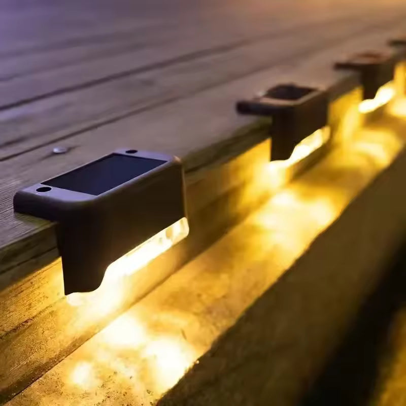 Solar Deck - Solcellsdriven Utomhuslampa